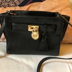 Micheal Kors Crossbody